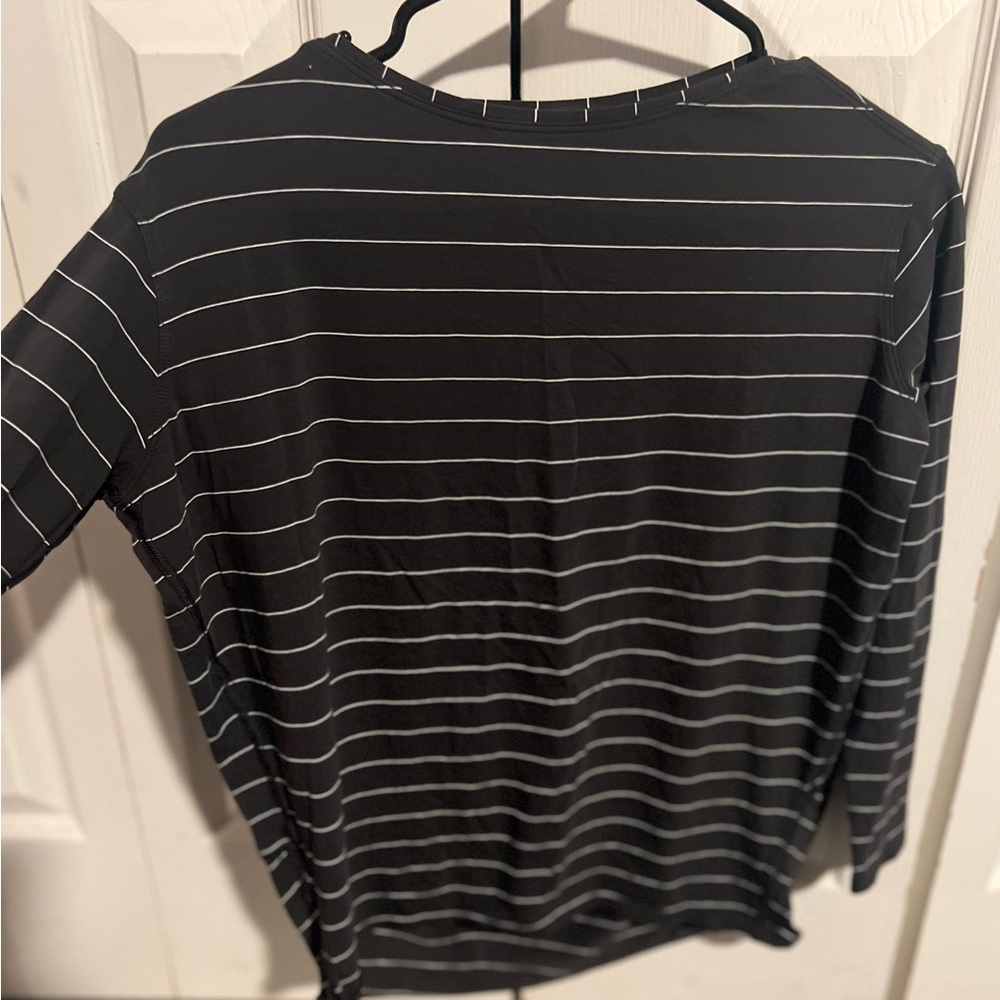 Lululemon Athletica Gray Boxy Long Sleeve T